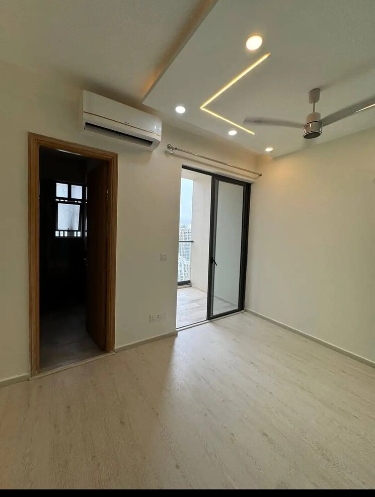 Room, m3m-heights 3 Bedroom 1828 Sq.Ft. Apartment In Sector 65 Gurgaon 9160099