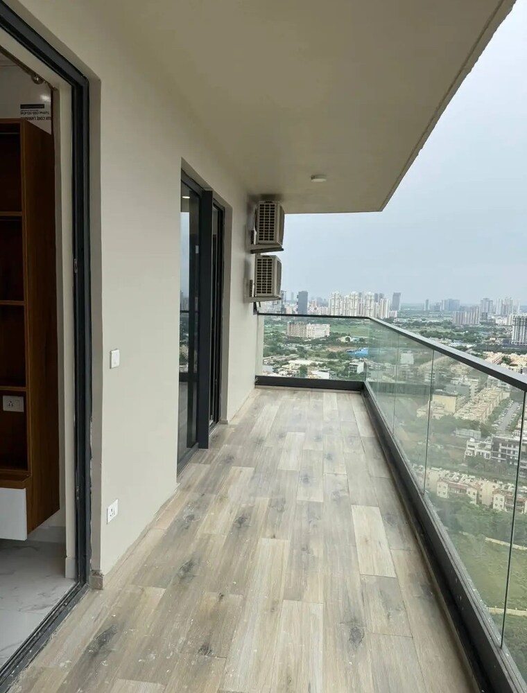 Balcony, m3m-heights 3 Bedroom 1828 Sq.Ft. Apartment In Sector 65 Gurgaon 9160099