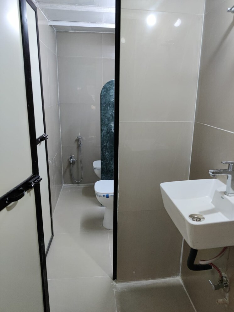 Team Area, shreeji-darshan Commercial Shop 3180 Sq.Ft. In Seawoods Navi Mumbai 9160113