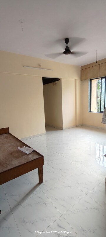 Room in 1 BHK Apartment at Bhandup East – for Rent