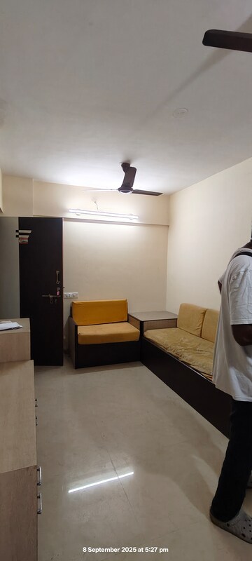 Furnished Amenities in 1 BHK Apartment at Bhandup East – for Rent