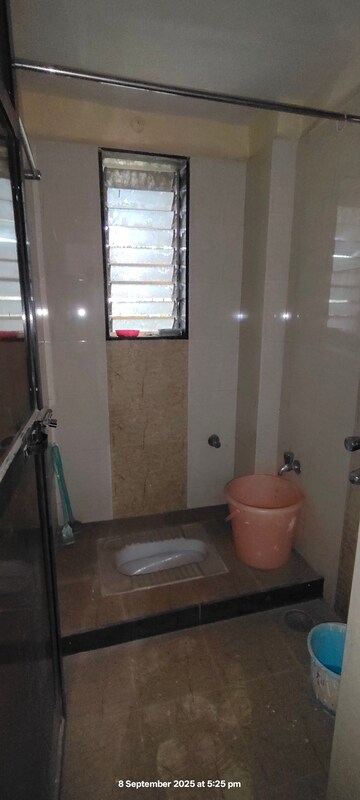 Bathroom in 1 BHK Apartment at Bhandup East – for Rent