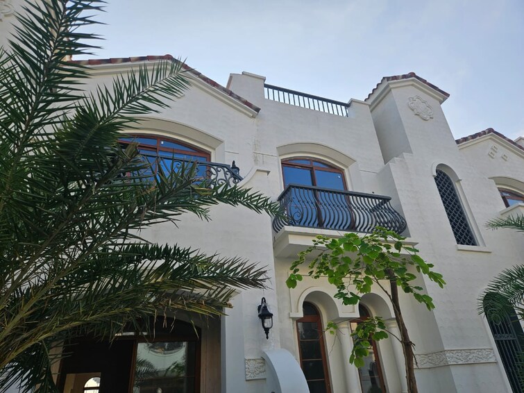 Cover Image, gomti nagar 6 Bedroom 2156 Sq.Ft. Villa In Gomti Nagar Lucknow 9160149