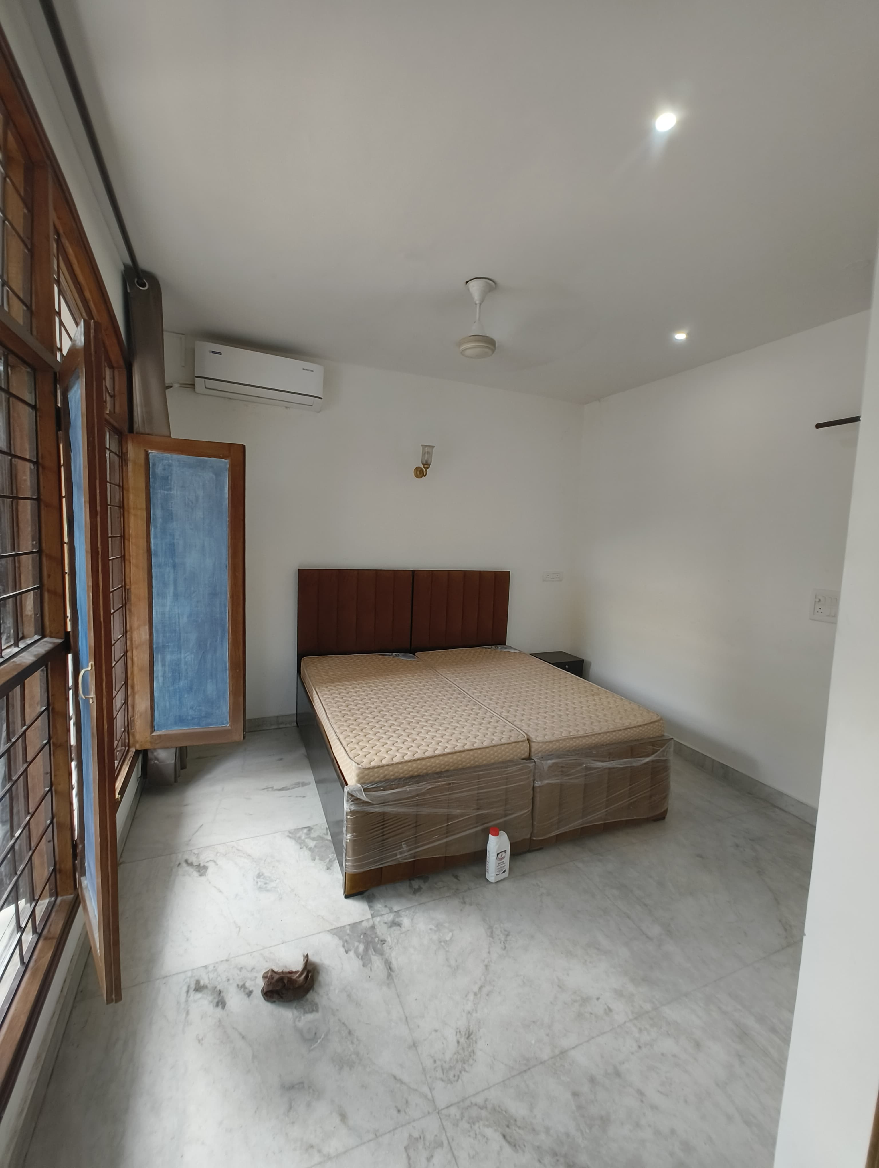 2 BHK 1300 Sq.Ft. Builder Floor in Ansal Plaza Sector-23