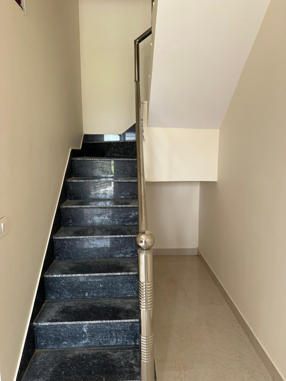 3 BHK + Pooja Room,Servant Room,Study Room,Extra Room Villa For Sale in Kedia Aravali