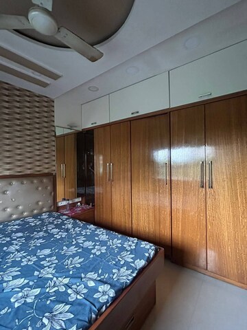 Bedroom in 2 BHK Apartment at Infiniti Mall, Andheri West – for Rent