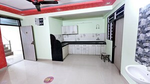 Team Area in 2 BHK Builder Floor at Mansarovar Extension – for Sale