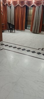 2 BHK 160 Sq.Yd. Villa in Sector 8