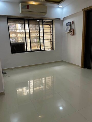 Room in 1 BHK Apartment at Dedhia Harshgiri, Dahisar East – for Rent