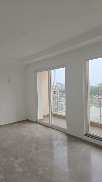Room in 2 BHK Apartment at Ace Starlit, Sector 152 – for Rent