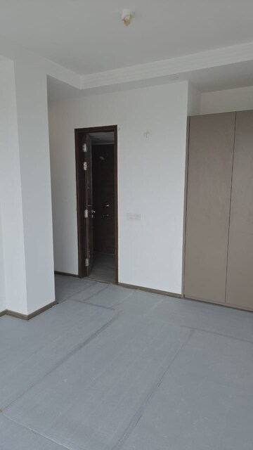 Room in 2 BHK Apartment at Ace Starlit, Sector 152 – for Sale