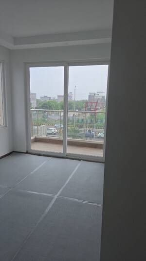 Room in 2 BHK Apartment at Ace Starlit, Sector 152 – for Sale
