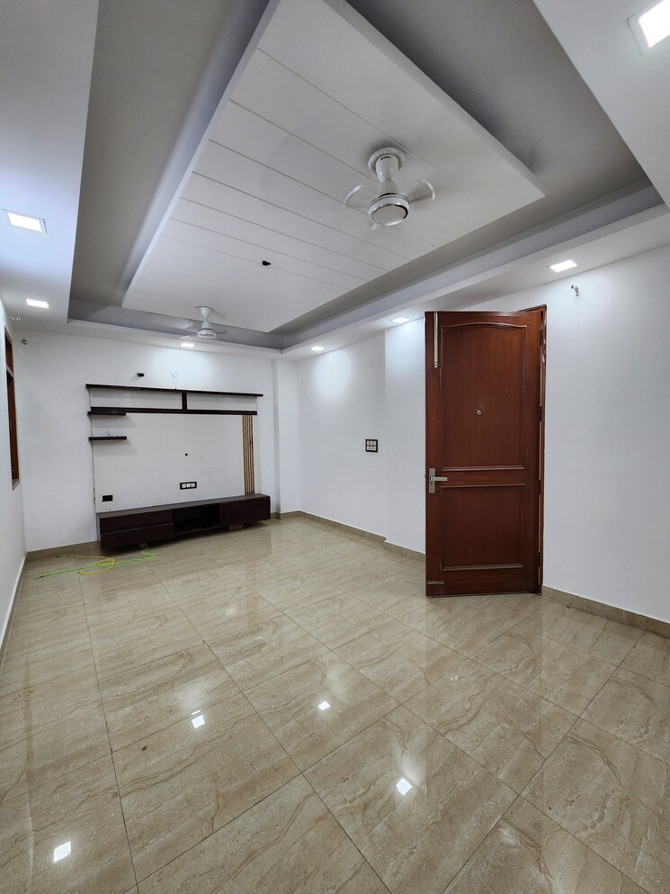 undefined, chattarpur 3 Bedroom 1250 Sq.Ft. Builder Floor In Chattarpur Delhi 9160295