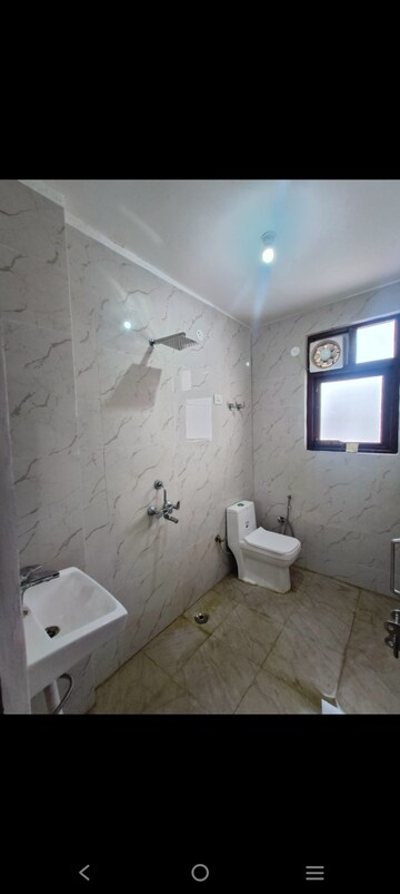 Bathroom in 1 BHK Builder Floor at Saket – for Rent