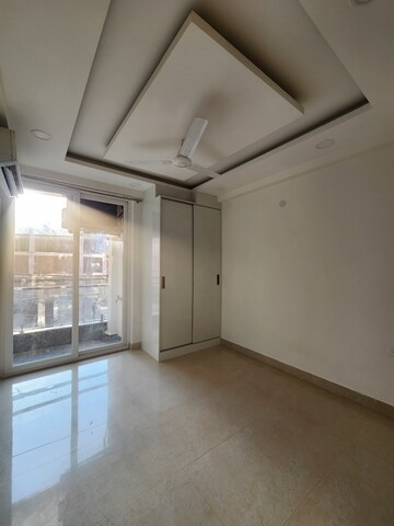 3 BHK Builder Floor For Rent in Chattarpur