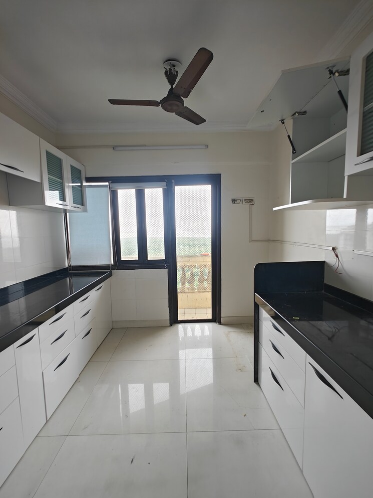Kitchen, keshav-kunj-iv 3 Bedroom 1700 Sq.Ft. Apartment In Seawoods Navi Mumbai 9160325