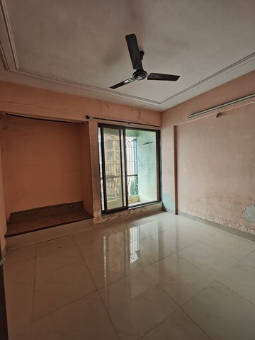 Room in 2 BHK Apartment at Padmashri CHS , Seawoods – for Rent