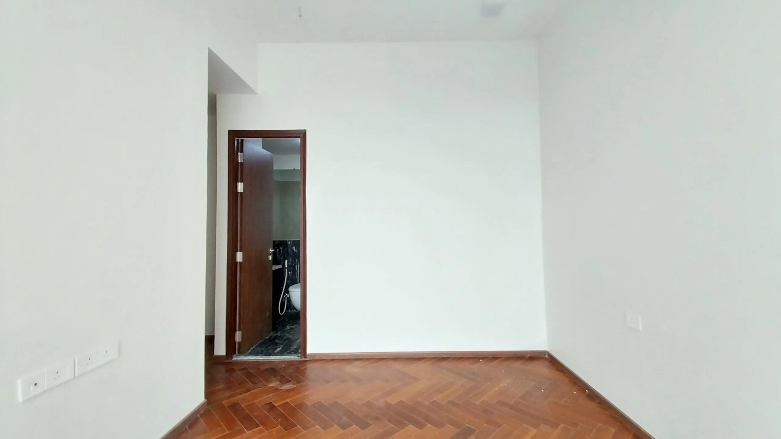 3 BHK Apartment For Rent in Raheja Sherwood