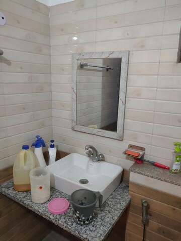 Bathroom in 2 BHK Builder Floor at Ansal Plaza Sector-23, Sector 23 – for Rent