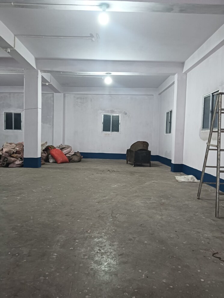  Parking, science city Commercial Warehouse 7000 Sq.Yd. In Science City Kolkata 9160448