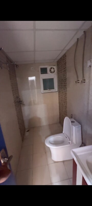 Bathroom in 4 BHK Apartment at Trident Embassy, Sector 1 Greater Noida – for Rent