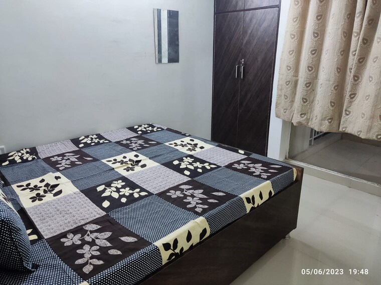 Bedroom, rof-aalayas 2 Bedroom 574 Sq.Ft. Apartment In Sector 102 Gurgaon 9160478