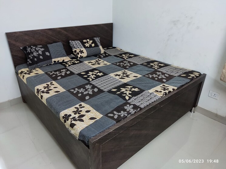 Bedroom, rof-aalayas 2 Bedroom 574 Sq.Ft. Apartment In Sector 102 Gurgaon 9160478