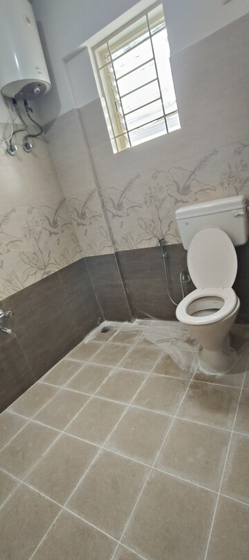 Bathroom in 1 BHK Apartment at New Thippasandra – for Rent