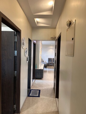 Building Lobby in 3 BHK Apartment at Hiranandani Meadows, Manpada – for Rent