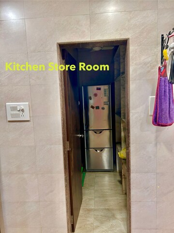 Furnished Amenities in 3 BHK Apartment at Hiranandani Meadows, Manpada – for Rent