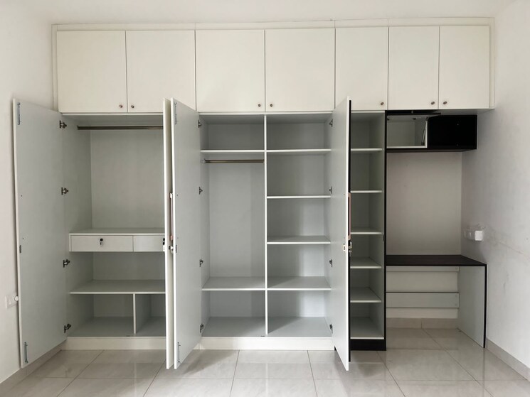 Bathroom, prestige-beverly-hills 3 Bedroom 1874 Sq.Ft. Apartment In Kokapet Hyderabad 9160552