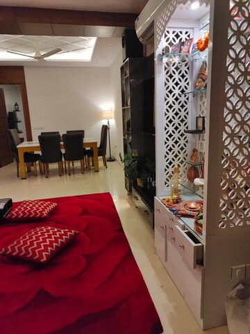 Bedroom in 4 BHK Builder Floor at Palam Vihar Residents Association, Palam Vihar – for Rent