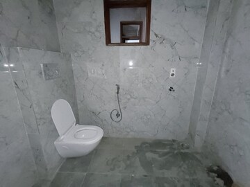 Master Bedroom in 4 BHK Builder Floor at Vasundhara Sector 3 – for Sale