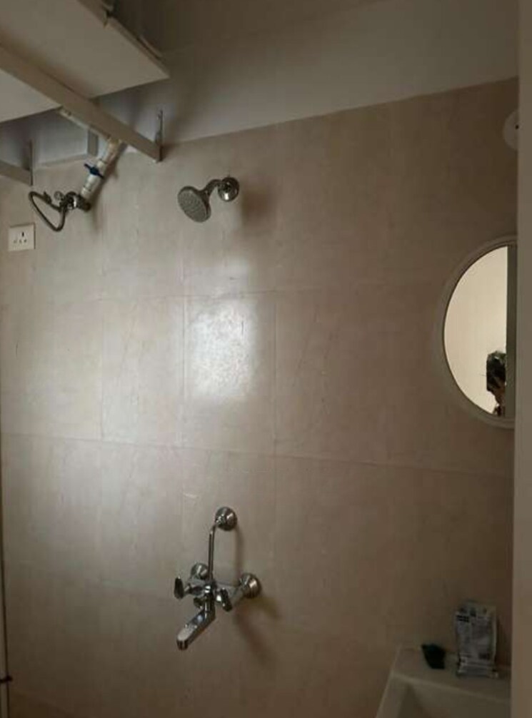 Bathroom, puranik-capitol 2 Bedroom 662 Sq.Ft. Apartment In Ghodbunder Road Thane 9160551