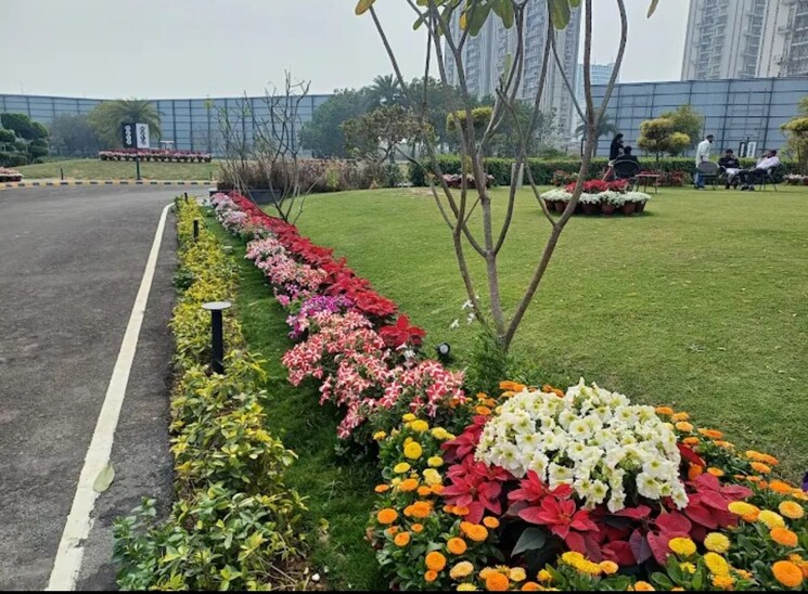 Garden, bptp-amstoria-verti-greens 2 Bedroom 1451 Sq.Ft. Apartment In Sector 102 Gurgaon 9160553