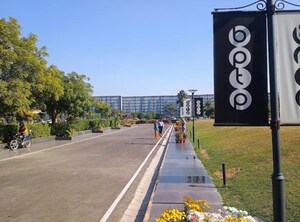 2 BHK Apartment For Sale in BPTP Amstoria Verti Greens, Sector 102