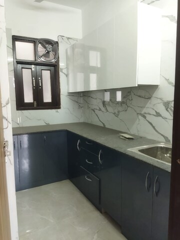 Kitchen in 1 BHK Builder Floor at Chattarpur – for Rent