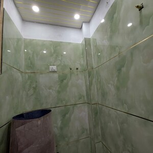Bathroom in 2 BHK Builder Floor at Vasundhara Sector 5 – for Sale