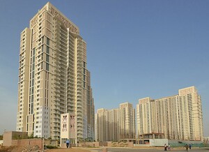 4 BHK Apartment For Sale in DLF Park Place, Sector 54