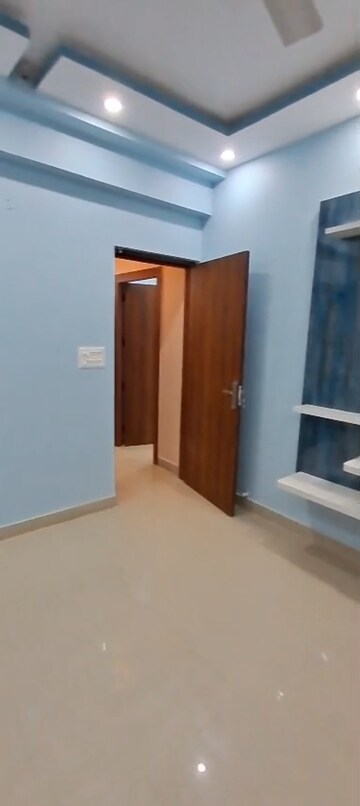 Room in 3 BHK Apartment at Hawelia Valencia Homes, Sector 1 Greater Noida – for Rent