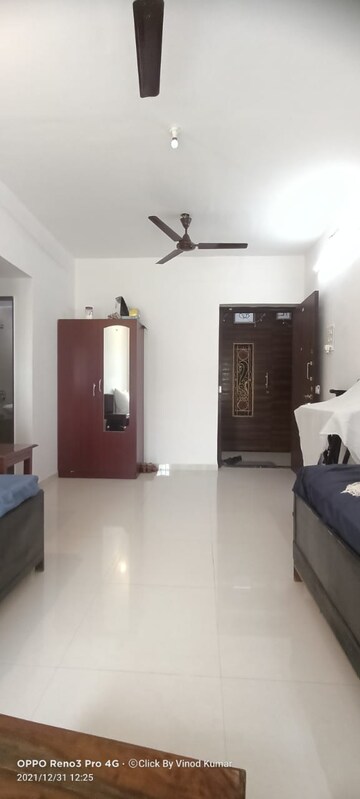 Living Room in 1 BHK Apartment at Siddharth Enclave Mumbai, Lower Parel – for Rent