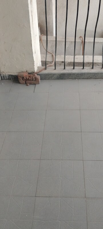 Bathroom in 3 BHK Apartment at Amarpali Apartment, Vaishali Sector 9 – for Rent