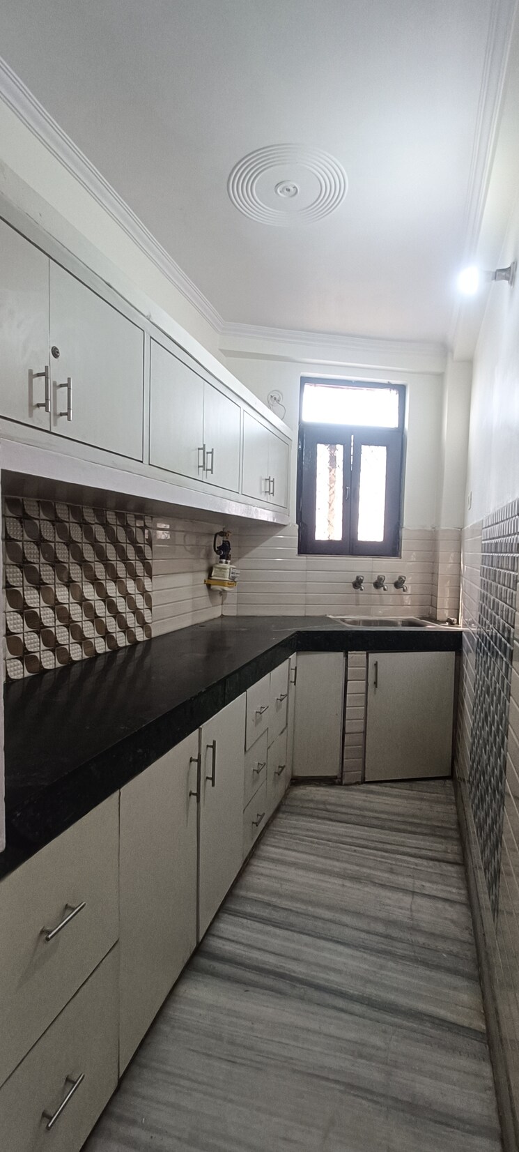 Kitchen, mayur vihar 1 2 Bedroom 702 Sq.Ft. Builder Floor In Mayur Vihar 1 Delhi 9160671