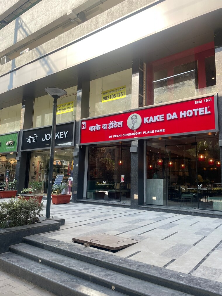 Exterior View, crescent-horizon Commercial Showroom 4080 Sq.Ft. In Kandivali East Mumbai 9160691