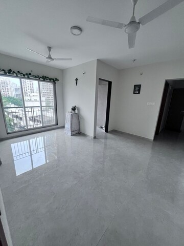 2 BHK Apartment For Rent in Parikh Perry Apartments, Malad West
