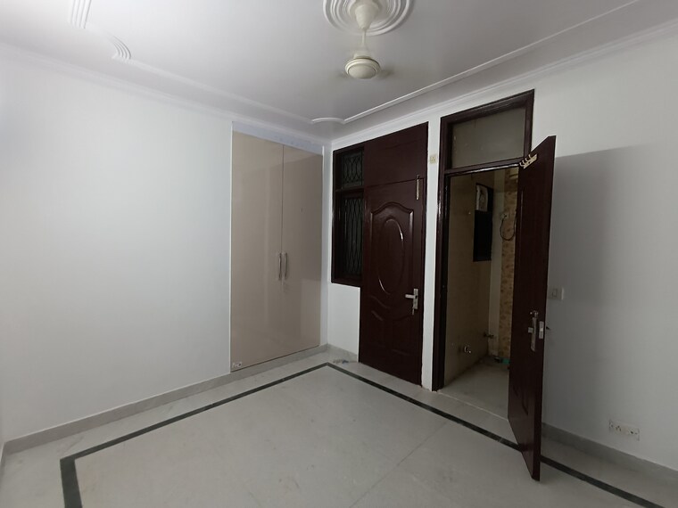 Room, govindpuri 2 Bedroom 720 Sq.Ft. Builder Floor In Govindpuri Delhi 9160757