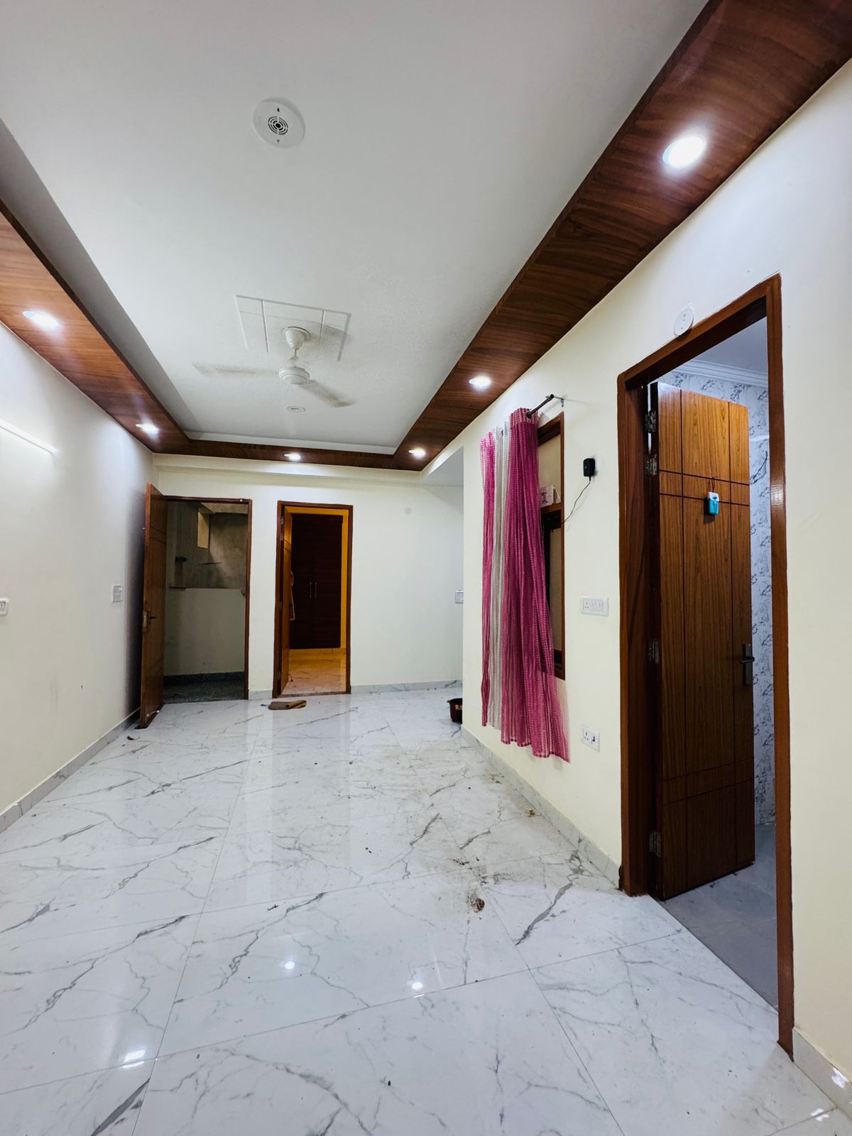 2 BHK + Pooja Room Builder Floor For Rent in Saket