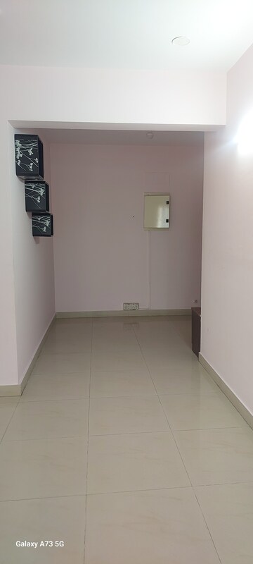 Room in 3 BHK Apartment at Brigade Gardenia, Jp Nagar – for Rent
