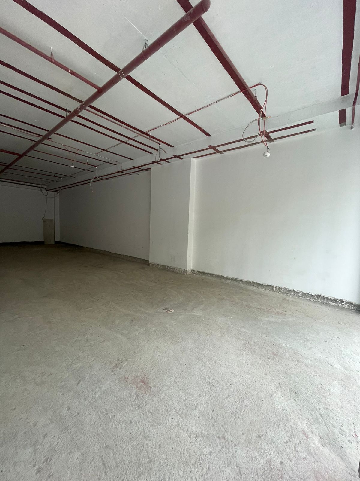 Showroom For Rent in Chandak Unicorn