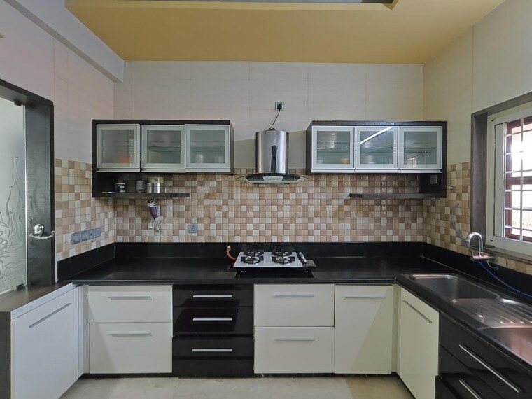 Kitchen, science city 5 Bedroom 500 Sq.Yd. Villa In Science City Ahmedabad 9160846